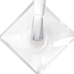 Molly Nails Color Lacquer klasikinis nagų lakas „Vinyl Effect System“ – Baltas, 10 ml - Image 2